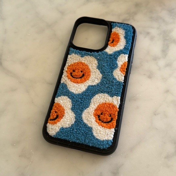 iPhone 14 Pro Max fuzzy smiley face daisy retro vintage case cover accessory - Picture 1 of 3